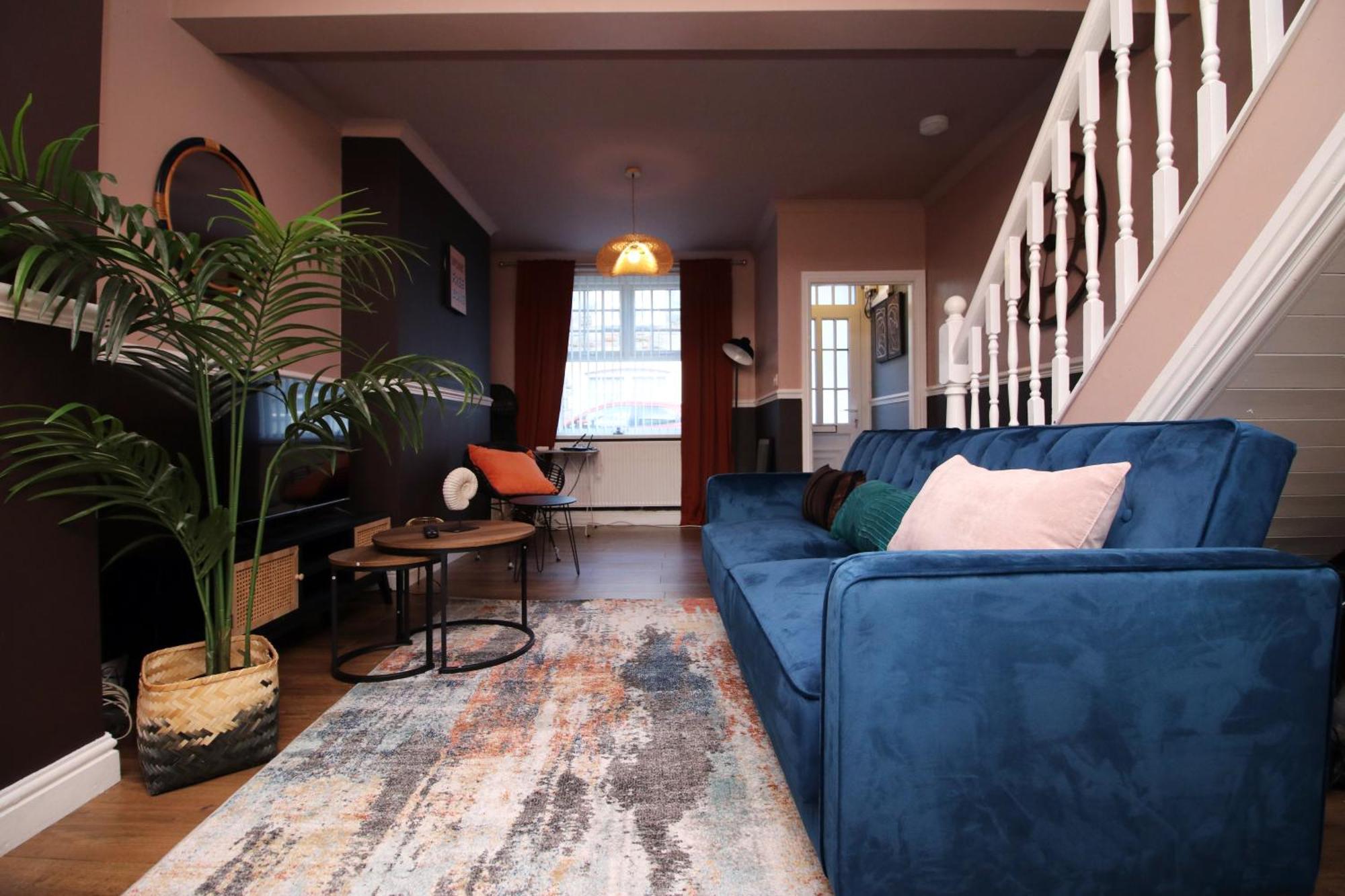 Cosy 3Br Home, Scenic Views, Ideal For Walks & Work Abertillery Exterior photo